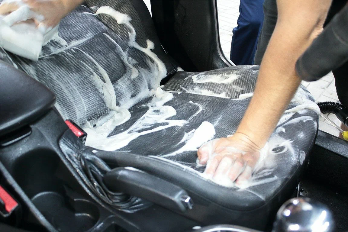 Чистка тканевых сидений в авто